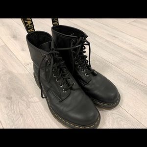 Dr. Martens 1460 8-Eyes Nappa Boot